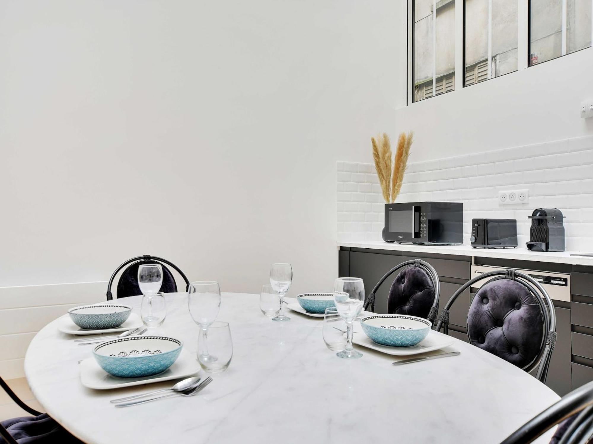 Authentique - 1br- 2p- Voltaire Appartamento